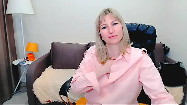 Incredible_Ariela webcam