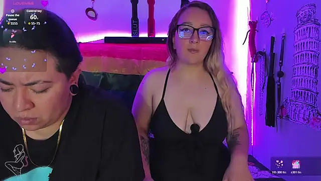 katieeandsharonn webcam
