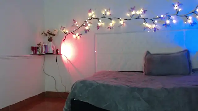 Tiana_27 webcam