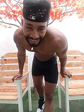Dante_Knox webcam