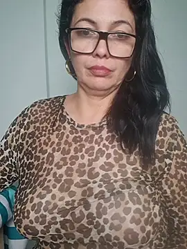 Scarlett_Valnyx webcam