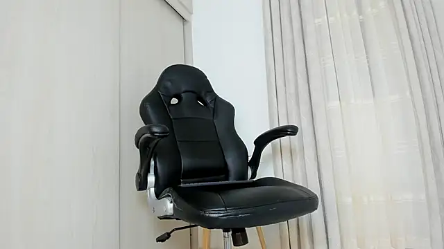 Biscuit_oliva webcam