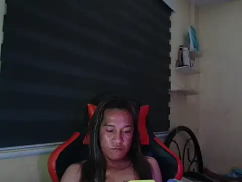 ashelyxyn69xx webcam