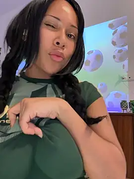 HaileyDiana webcam
