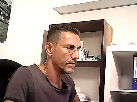 mastercharisma35 webcam