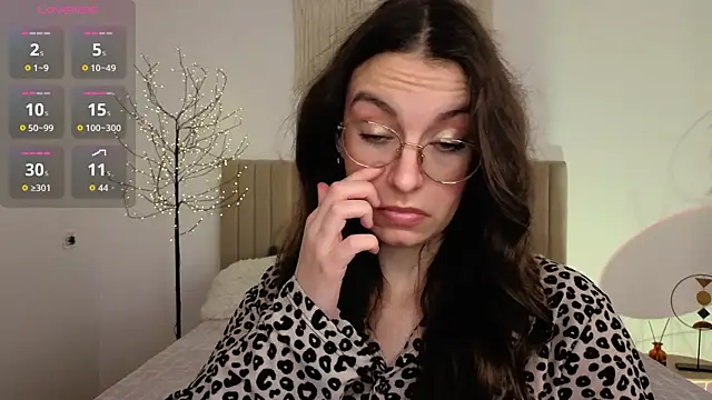 Real_cutie1 webcam
