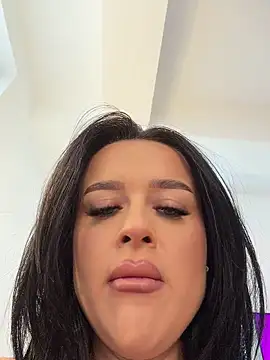 Katty_Pery live cam preview on Stripchat
