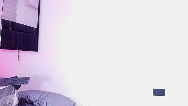 sara_ck (F milf) - double penetration