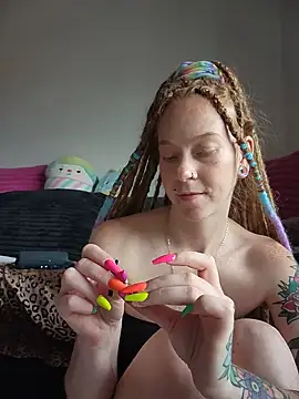 LucidLucy webcam