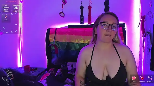 katieeandsharonn webcam
