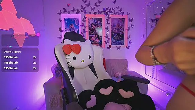 dahliagrey (F teen) - 💮 Doggy Spanks x5
