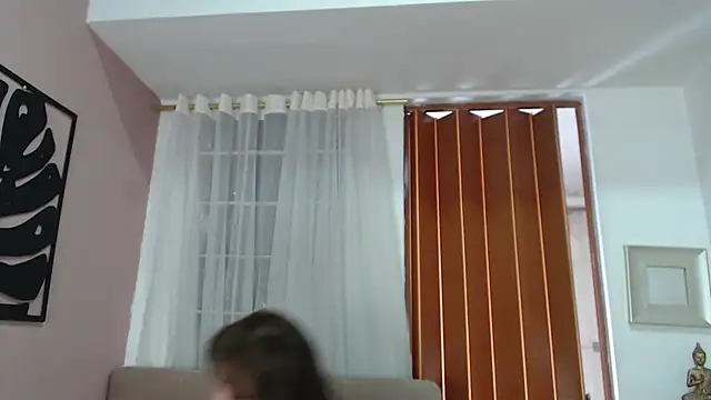 amara_rousse1 webcam