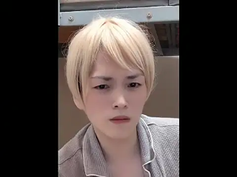 mgnhiroyuki live cam on StripChat