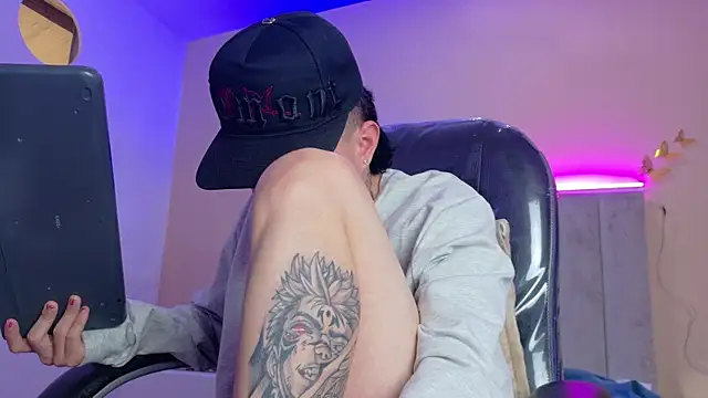 Nascary_Fox webcam