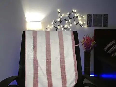Moksha_ webcam