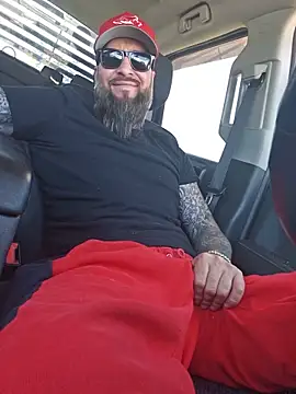 Beardedtattood webcam