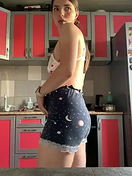 SeducingYoghourt webcam