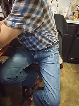 kswood123 (M grandpa) - Get hard and take my cock out