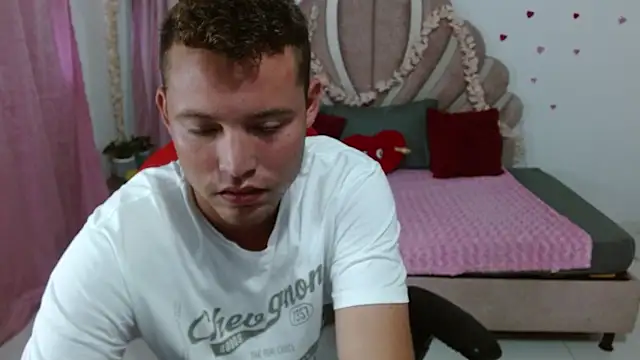 sven_fox723 webcam
