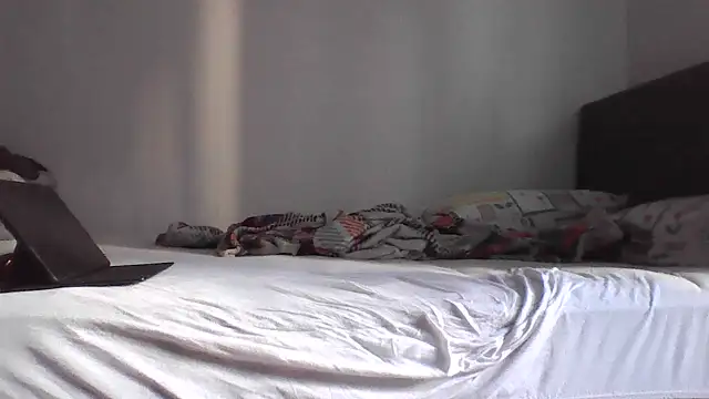 HotwifeAvcisiOlgunAdam