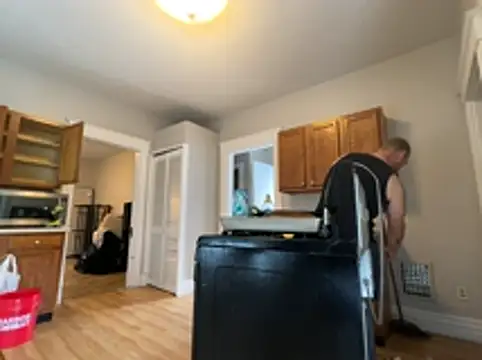 Mcpussypounder211 webcam