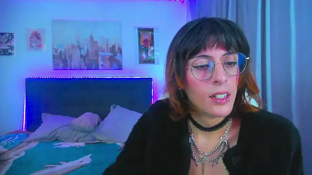 goth_minerva live sex cam