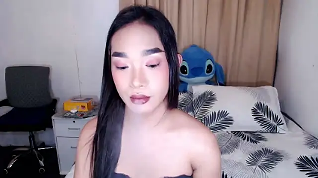 AsianHugeWildSaussage webcam