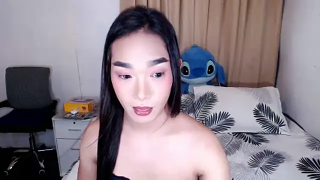 AsianHugeWildSaussage live sex cam