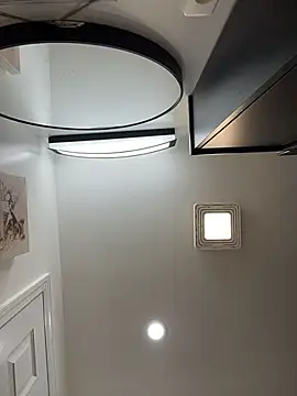 Mellyj053 webcam
