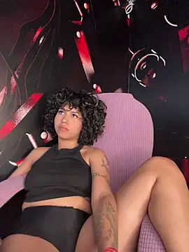 Laila_LS webcam
