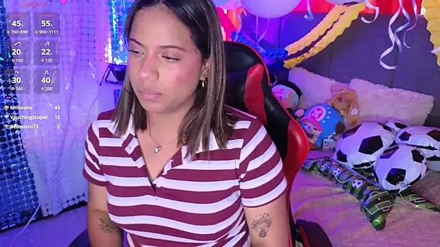 ZaraBlazze_ webcam