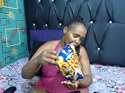 CandyBoobs69 webcam