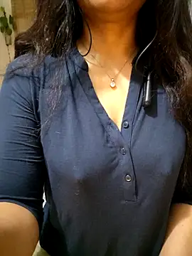 RadhaBabe webcam