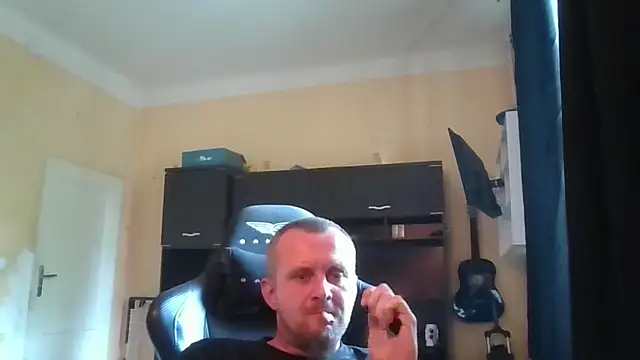 MrWhitePL webcam