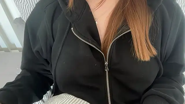 Lucyschickt webcam