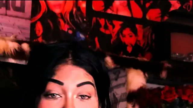 indian_dreamgirl webcam