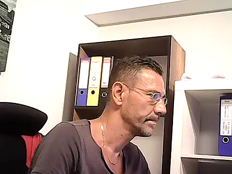 mastercharisma35 webcam