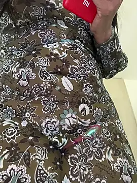 Adele_Sweett webcam