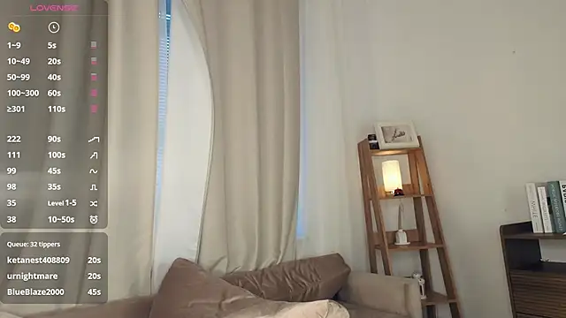 LaureMestler webcam