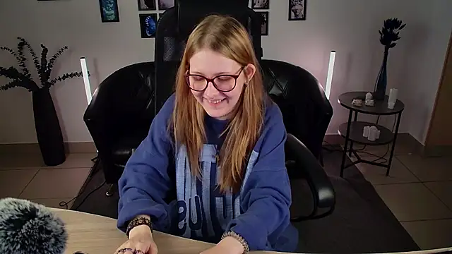 lanafitch webcam