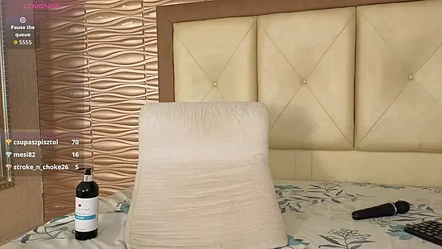 Miladiosa webcam