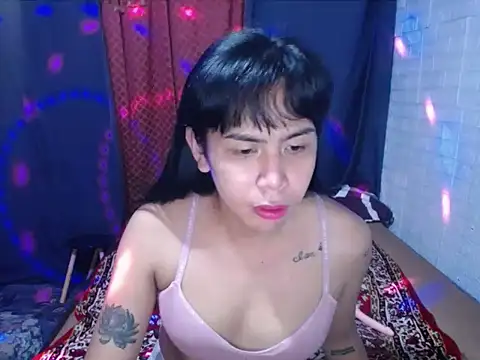 BriannaCruz24 webcam