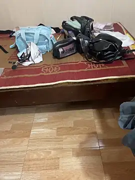 Mina048 webcam