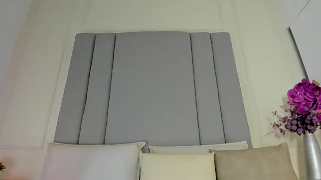 CannelaSmith webcam