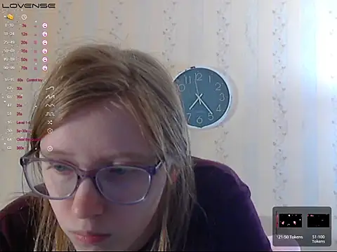 LustfulSarah webcam