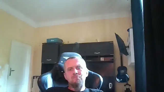 MrWhitePL webcam
