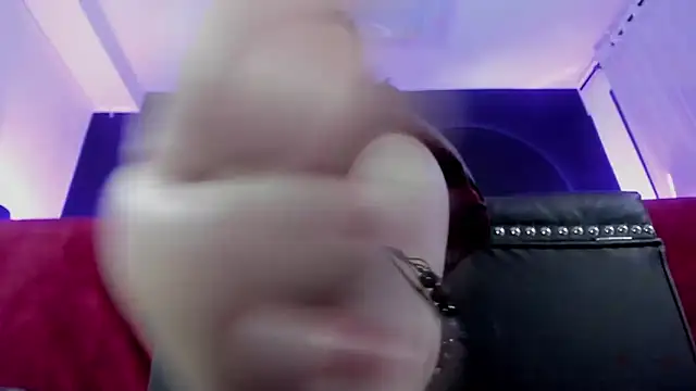 _Jade_16 webcam