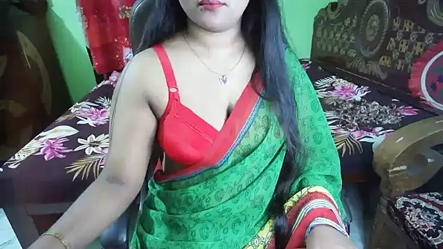 BengaliQueenStar webcam