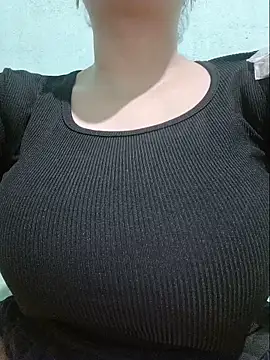 shine_mai (F milf) - Nude & squirt 💦💦🍑🍑