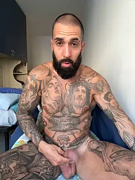Gioeltoro89 live cam on StripChat